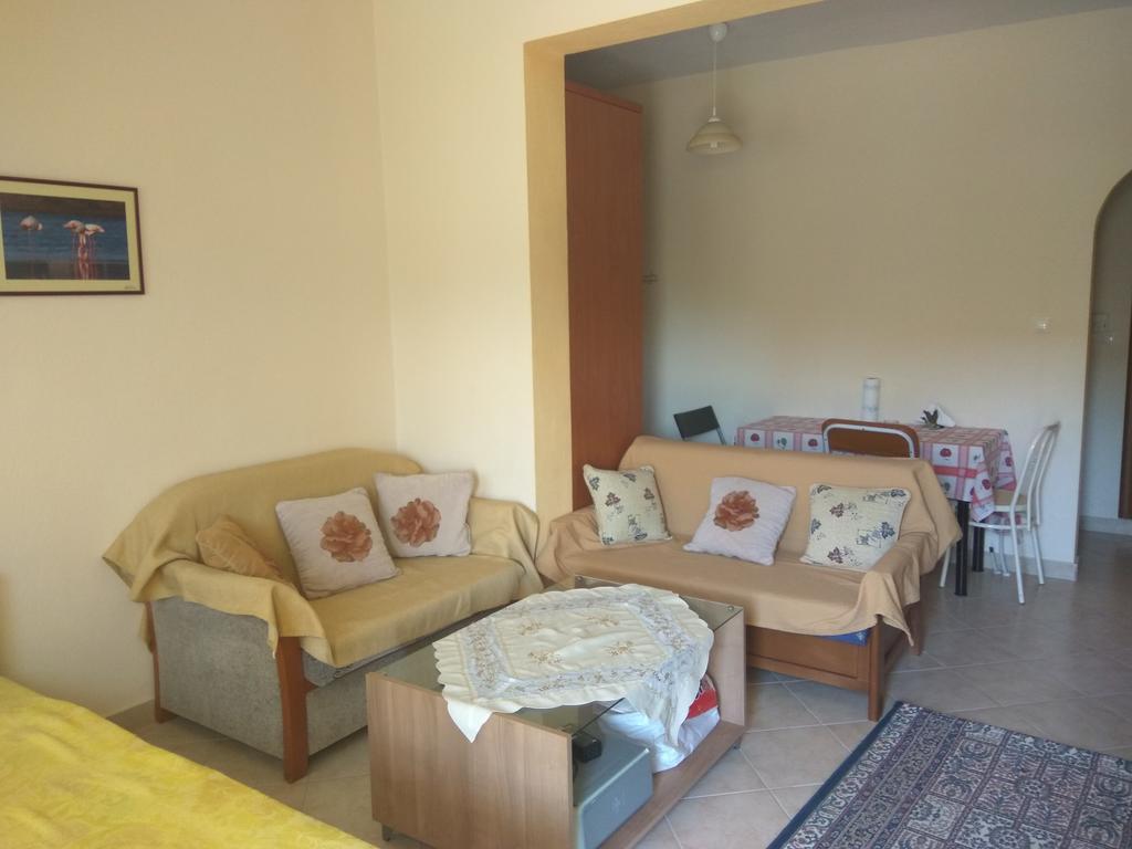 אגיוס ניקולאוס Ioannis Stagkonis Apartment מראה חיצוני תמונה